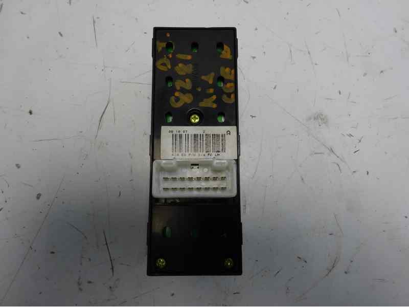Recambio de mando elevalunas delantero izquierdo para kia cee´d emotion referencia OEM IAM 935701H120  