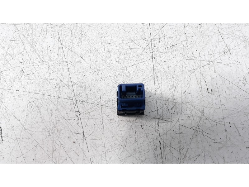 Recambio de interruptor para toyota corolla (e21) referencia OEM IAM 6930D981FP4D  