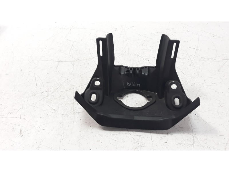 Recambio de moldura para honda cb 650r referencia OEM IAM 17575MKND500  