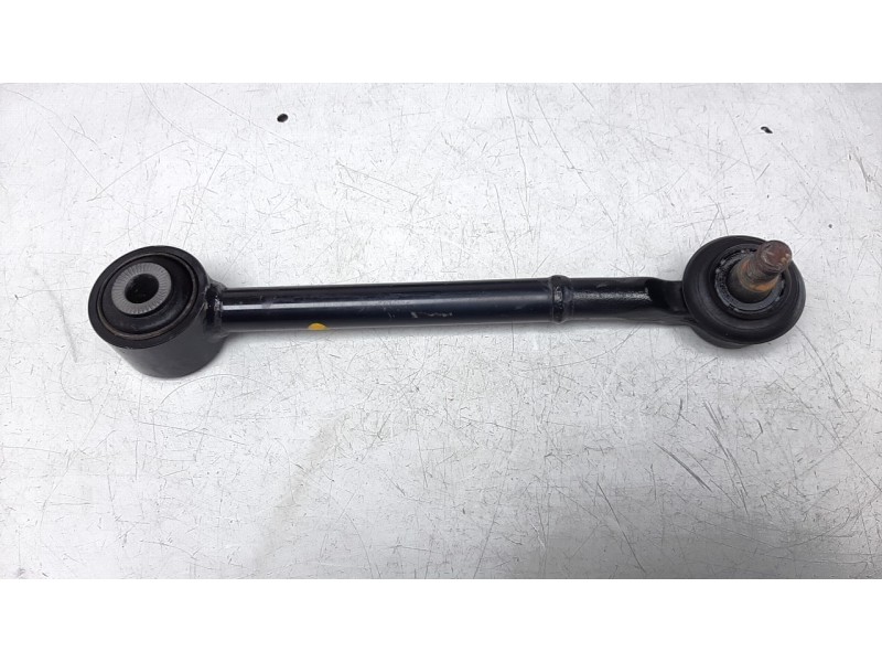Recambio de tirante trasero derecho para lexus nx 2.5 16v cat (híbrido) referencia OEM IAM 4871042030  