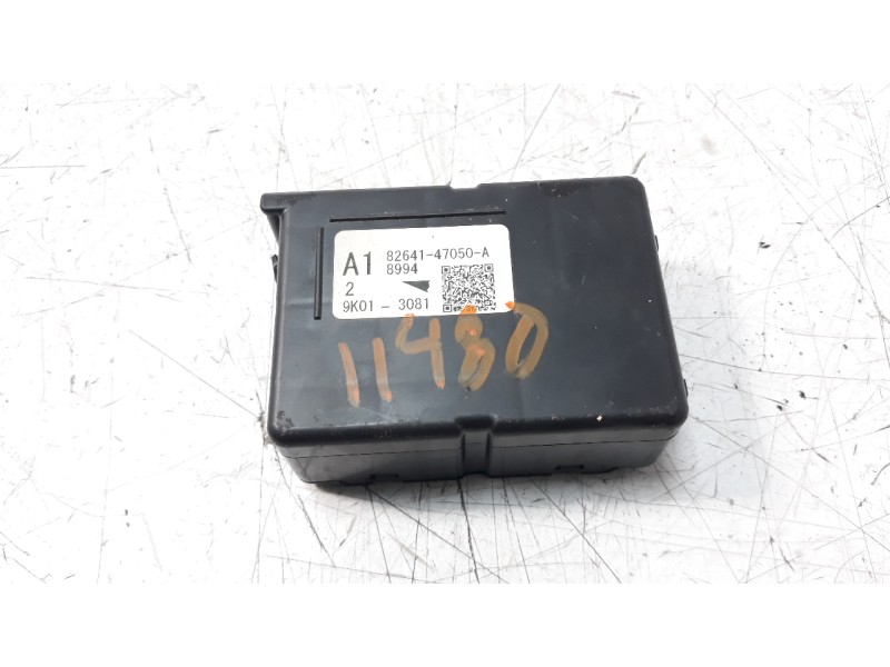Recambio de rele para toyota corolla (e21) referencia OEM IAM 8264147050A  