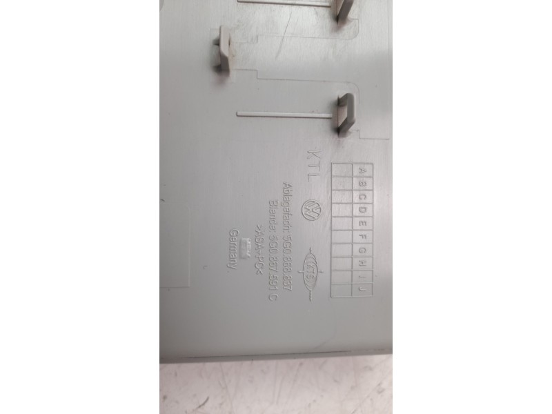 Recambio de luz interior para volkswagen golf vii lim. (bq1) 1.0 tsi referencia OEM IAM 5G0868837  