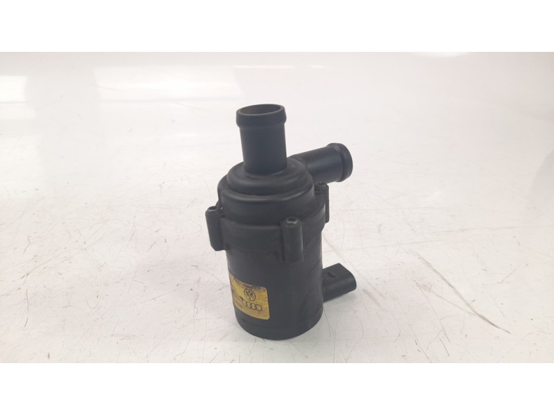 Recambio de bomba agua para audi q7 (4l) 3.0 v6 24v tdi referencia OEM IAM 7L0965561L  