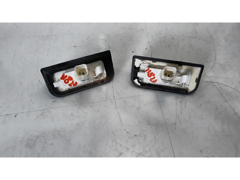 Recambio de piloto matricula para citroen berlingo furgón driver m referencia OEM IAM 9683421680  