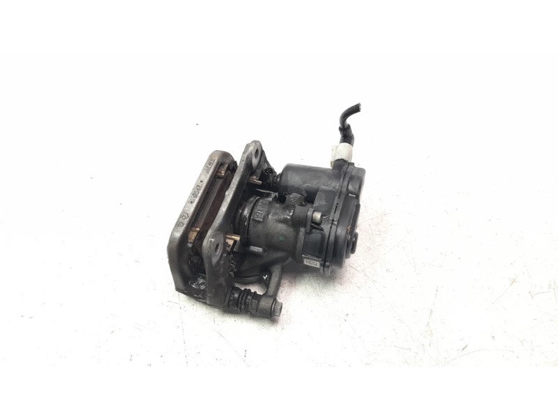 Recambio de pinza de freno trasera izquierda para jeep compass ii 2.0 m-jet cat referencia OEM IAM 68338709AA  
