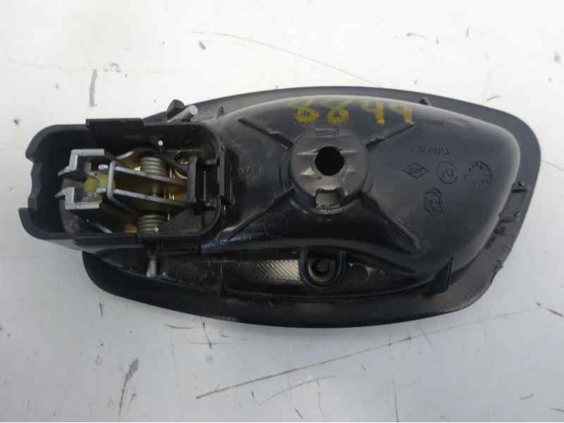 Recambio de maneta interior delantera derecha para renault clio iv dynamique referencia OEM IAM 826720001R 125054 