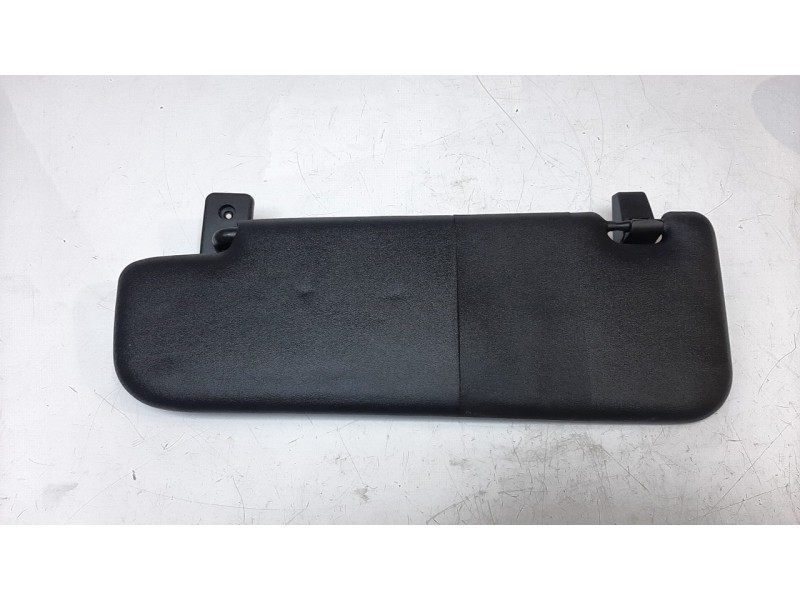 Recambio de parasol izquierdo para fiat nuova 500 (150) club referencia OEM IAM 735643362  