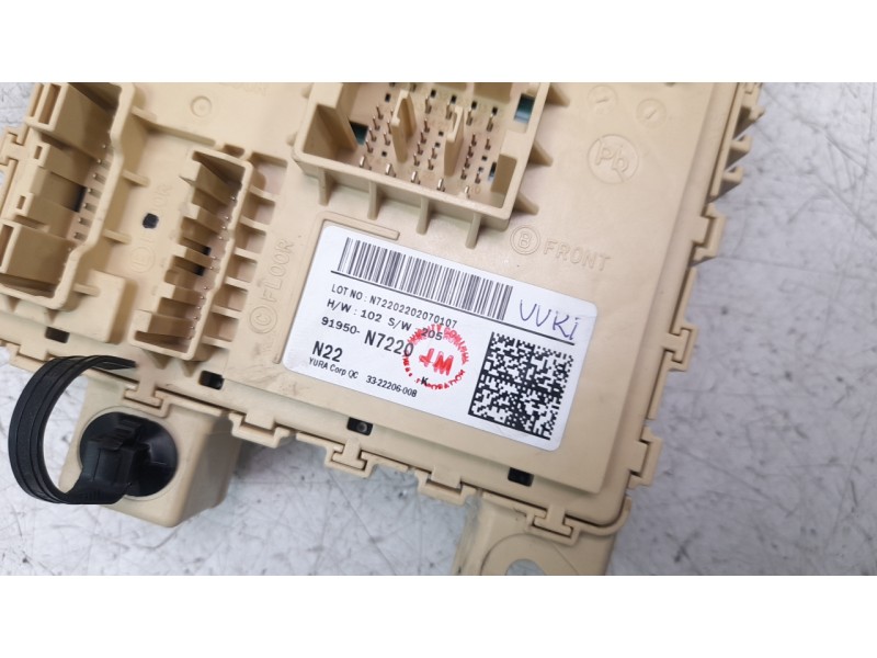 Recambio de caja reles / fusibles para hyundai tucson (nx) maxx 2wd referencia OEM IAM 91950N7220  