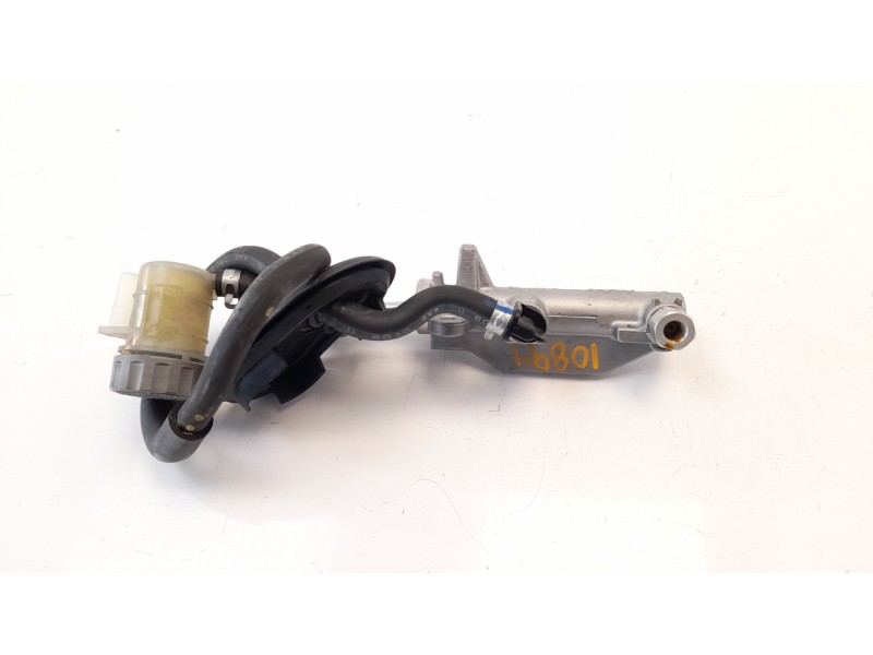 Recambio de bomba freno para bmw r 1200 gs r 1200 gs referencia OEM IAM 34318522398  