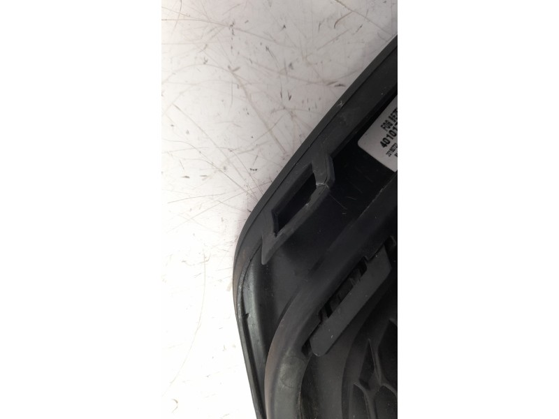 Recambio de rejilla paragolpes derecha para jeep compass ii 2.0 m-jet cat referencia OEM IAM 4010170341AB  