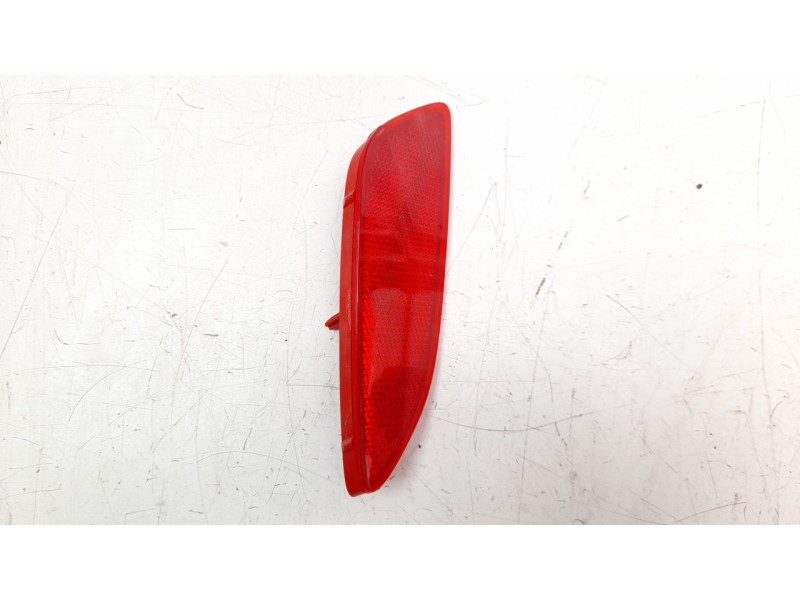 Recambio de piloto trasero izquierdo paragolpes para kia ceed 1.4 tgdi cat referencia OEM IAM 92405J7000  