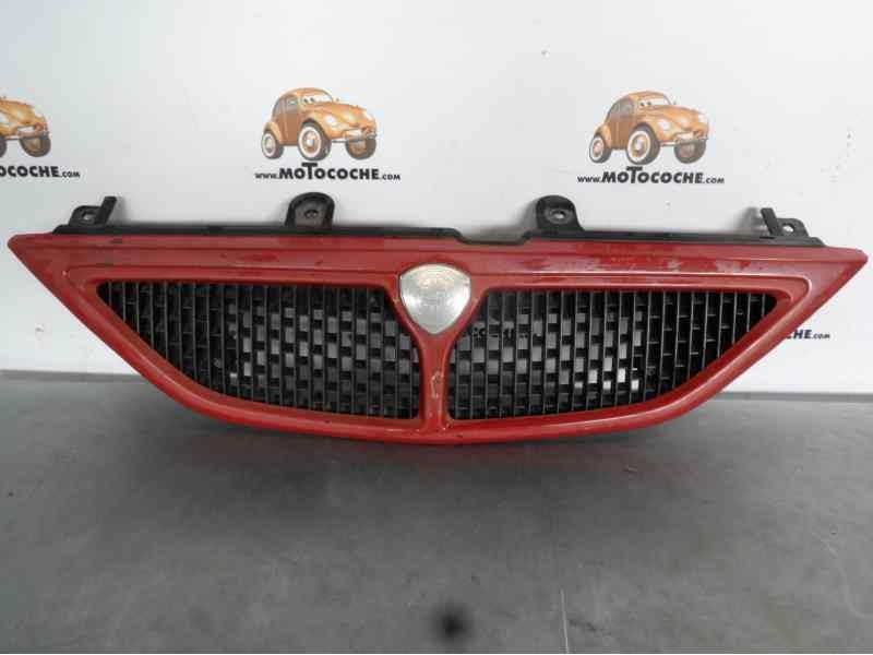 Recambio de rejilla delantera para lancia lancia y elefantino referencia OEM IAM 46522599  LA0012011