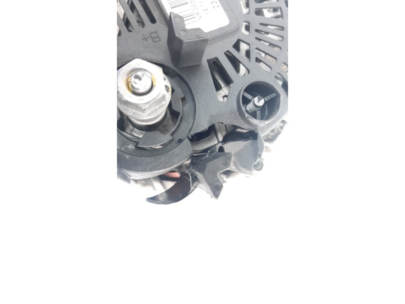 Recambio de alternador para dacia sandero 1.0 12v cat referencia OEM IAM 231000387R ALF350A51 