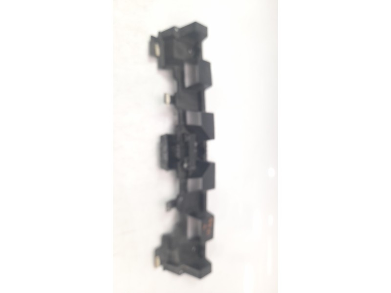 Recambio de moldura para jaguar xf 3.0 v6 diesel cat referencia OEM IAM 8X2317B861  