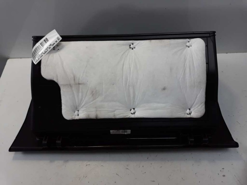 Recambio de guantera para kia sportage x-tech 2wd referencia OEM IAM 84510F1000  