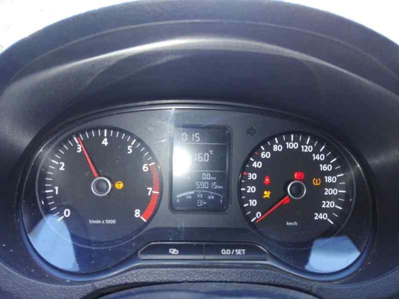 volkswagen polo (6r1) del año 2012