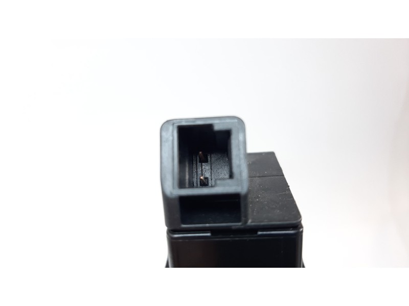 Recambio de maneta exterior porton para mazda cx-3 2.0 cat referencia OEM IAM BHN156800  