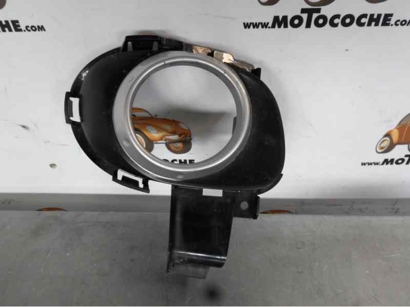 Recambio de rejilla paragolpes derecha para mazda 3 berlina (bk) 1.6 crdt active+ referencia OEM IAM REJILLADER  