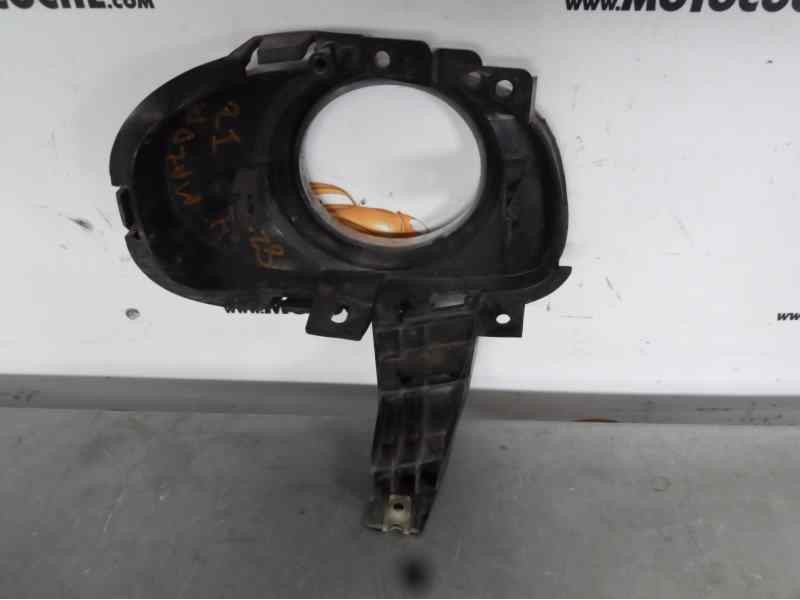 Recambio de rejilla paragolpes izquierda para mazda 3 berlina (bk) 1.6 crdt active+ referencia OEM IAM REJILLAIZQ  