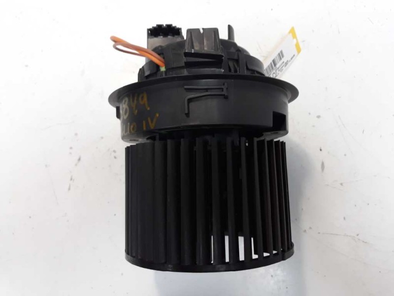 Recambio de ventilador calefaccion para renault clio iv dynamique referencia OEM IAM T1029527H  