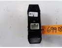 MANDO ELEVALUNAS DELANTERO DERECHO 93575F1050 93575F1050 