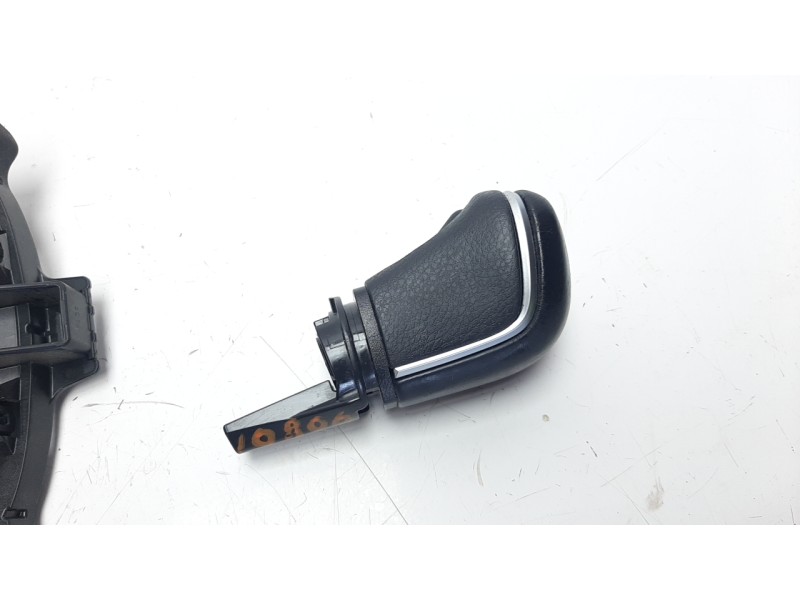 Recambio de palanca cambio para toyota corolla (e21) referencia OEM IAM 33560F4050  