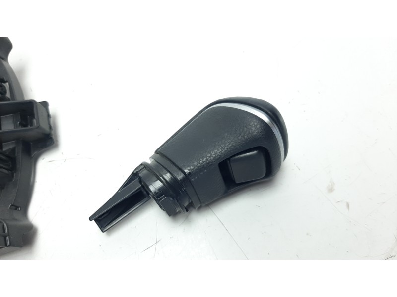 Recambio de palanca cambio para toyota corolla (e21) referencia OEM IAM 33560F4050  