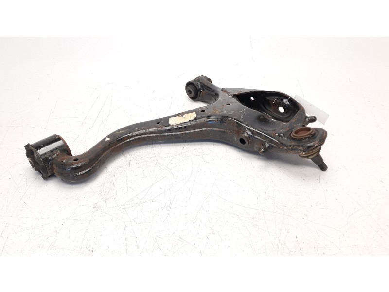 Recambio de brazo suspension inferior delantero derecho para land rover discovery 4 2.7 td v6 cat referencia OEM IAM 7H323A052AA