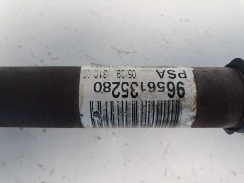 Recambio de transmision delantera izquierda para peugeot 207 sw sport referencia OEM IAM 9656135280 P1504 