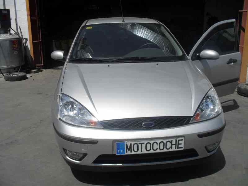 ford focus berlina (cak) del año 2003