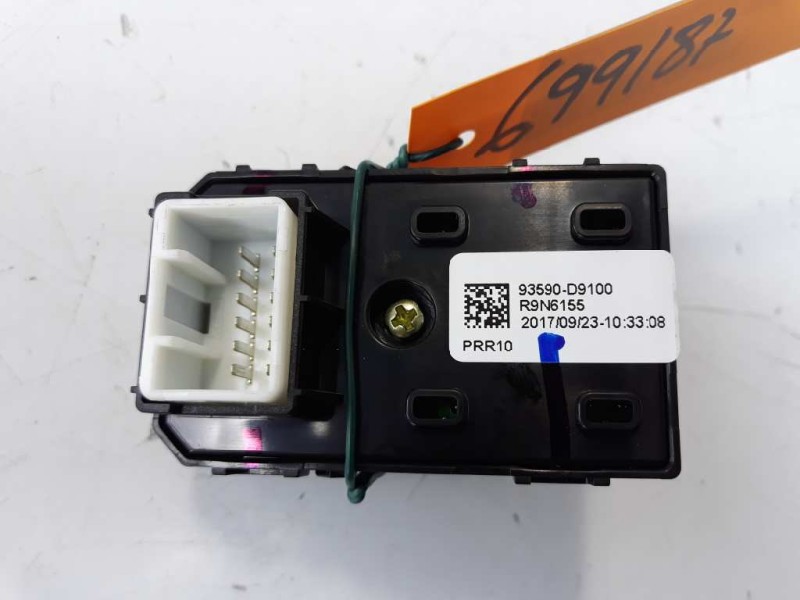 Recambio de mando elevalunas trasero derecho para kia sportage x-tech 2wd referencia OEM IAM 93590D9100 R9N6155 