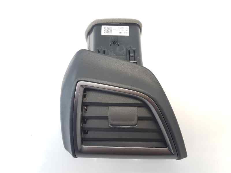 Recambio de rejilla aireadora para subaru forester s5 / ske s5 referencia OEM IAM 66110SJ110  