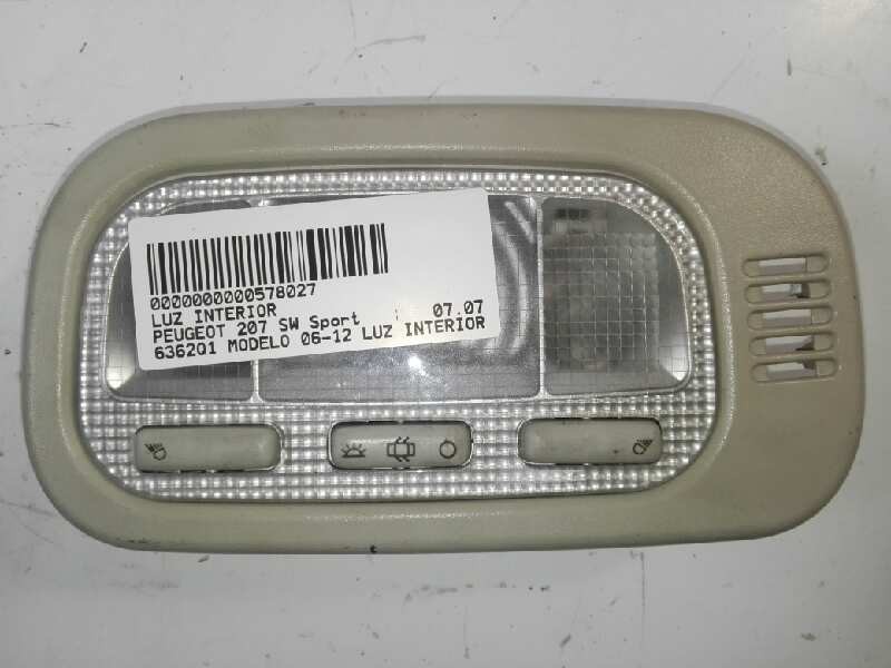 Recambio de luz interior para peugeot 207 sw sport referencia OEM IAM 6362Q1  