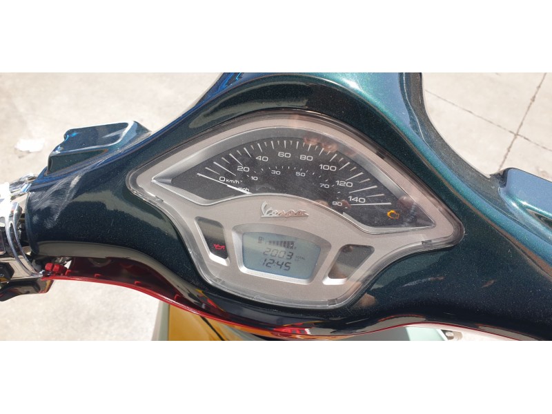 Recambio de cuadro instrumentos para piaggio (vespa) vespa primavera 125 i-get referencia OEM IAM 1D001496R  
