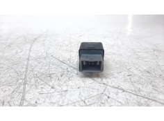 Recambio de interruptor para kia niro referencia OEM IAM 938133S800   2