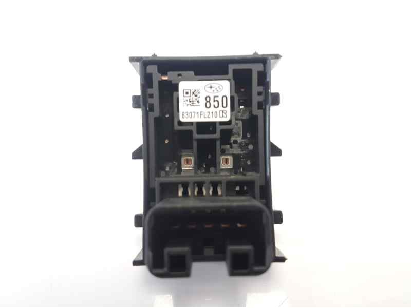 Recambio de mando elevalunas trasero derecho para subaru forester s5 / ske s5 referencia OEM IAM 83071FL210  