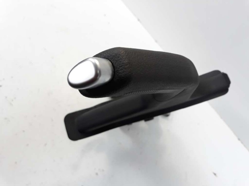Recambio de palanca freno para kia sportage x-tech 2wd referencia OEM IAM 59710D9000  