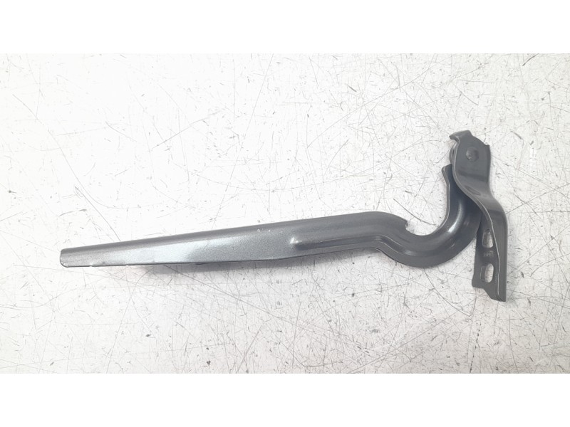 Recambio de retenedor puerta para volkswagen golf vii sportsvan 2.0 tdi referencia OEM IAM 510823301B  