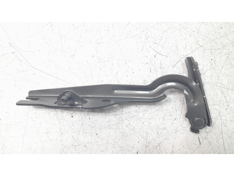 Recambio de retenedor puerta para volkswagen golf vii sportsvan 2.0 tdi referencia OEM IAM 510823301B  