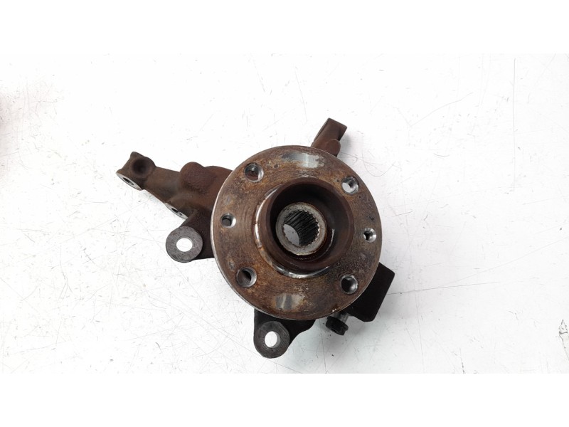 Recambio de mangueta delantera izquierda para dacia sandero 1.0 12v cat referencia OEM IAM 400158414R  