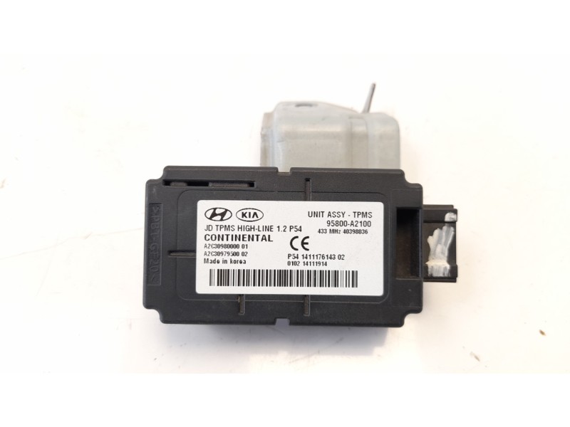 Recambio de modulo electronico para kia cee´d 1.6 crdi cat referencia OEM IAM 95800A2100  