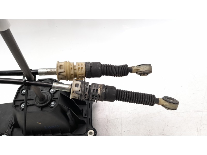 Recambio de palanca cambio para dacia sandero 1.0 12v cat referencia OEM IAM 349016019R  