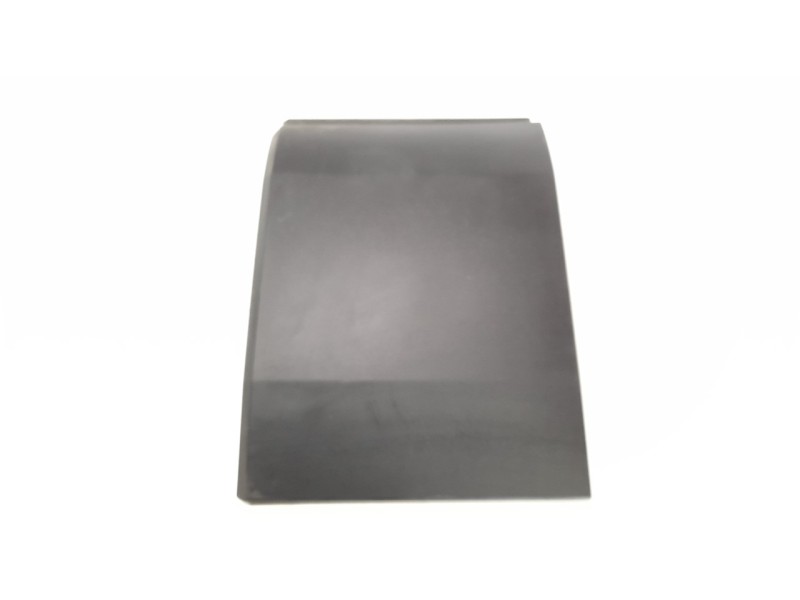 Recambio de moldura para iveco daily furgón 2.3 diesel referencia OEM IAM 5801821733  