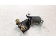 Recambio de puerta lateral corredera derecha para renault express advance referencia OEM IAM 824A65571R  