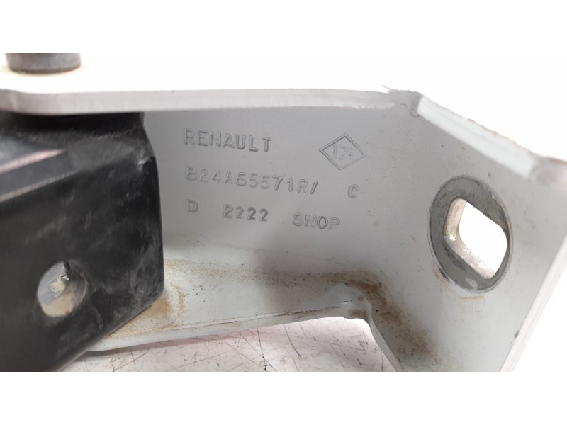 Recambio de puerta lateral corredera derecha para renault express advance referencia OEM IAM 824A65571R  