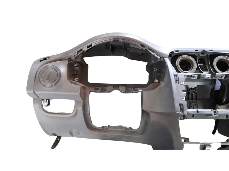 Recambio de salpicadero para dacia sandero 1.0 12v cat referencia OEM IAM 681032192R  