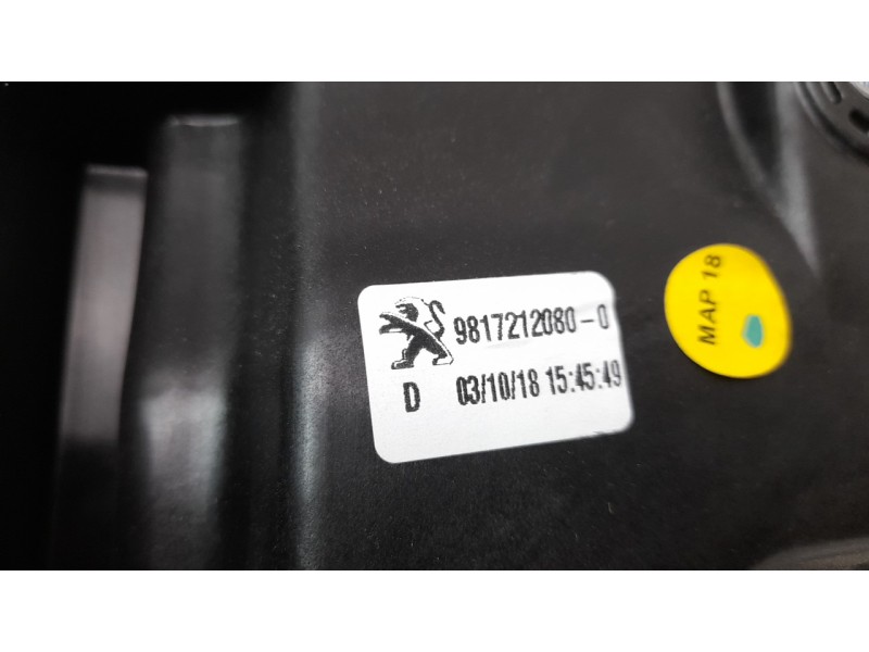 Recambio de elevalunas delantero derecho para citroen berlingo furgón driver m referencia OEM IAM 9817212080  