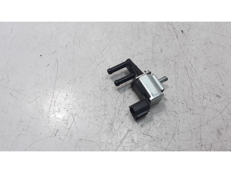 Recambio de valvula aire adicional para kawasaki ninja 650 referencia OEM IAM K5T48586  