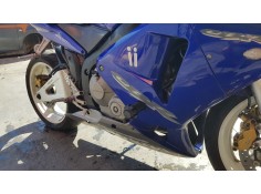 Recambio de carenado delantero derecho para honda cbr 600 f / cbr 600 rr referencia OEM IAM 64300MEE940ZC  