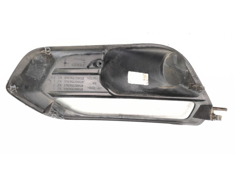 Recambio de moldura para iveco daily furgón 2.3 diesel referencia OEM IAM 105802356346  